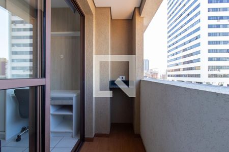 Sacada Quarto  de apartamento para alugar com 1 quarto, 32m² em Centro, Curitiba