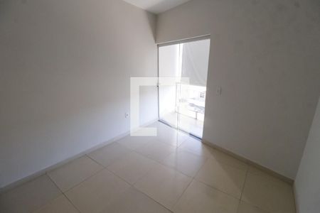 Quarto 1 de apartamento para alugar com 2 quartos, 55m² em Setor Habitacional Samambaia (taguatinga), Brasília