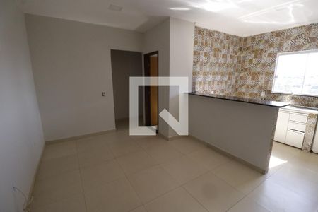 Sala de apartamento para alugar com 2 quartos, 55m² em Setor Habitacional Samambaia (taguatinga), Brasília
