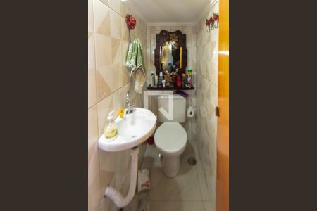 Lavabo de casa de condomínio para alugar com 2 quartos, 85m² em Vila Califórnia, São Paulo