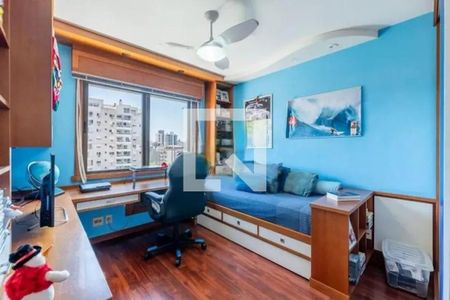 Apartamento à venda com 3 quartos, 130m² em Petrópolis, Porto Alegre