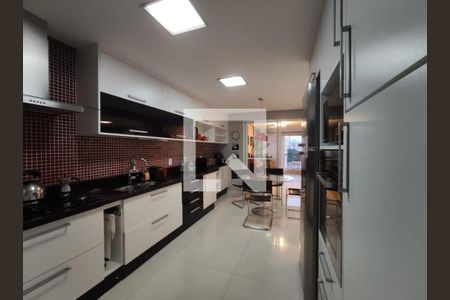 Foto 01 de apartamento à venda com 3 quartos, 210m² em Vila Prudente, São Paulo