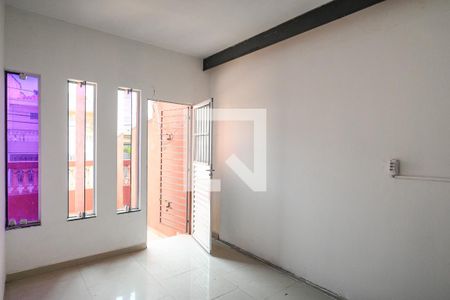 Sala de apartamento para alugar com 1 quarto, 72m² em São João Clímaco, São Paulo