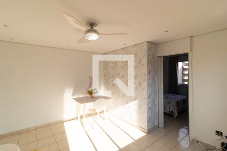 Salas de apartamento para alugar com 1 quarto, 55m² em Vila Itapura, Campinas