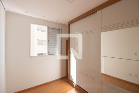 Quarto 1 de apartamento para alugar com 2 quartos, 43m² em Colônia (zona Leste), São Paulo