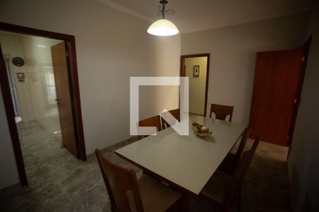 Sala de Jantar de casa à venda com 4 quartos, 310m² em Cabral, Contagem