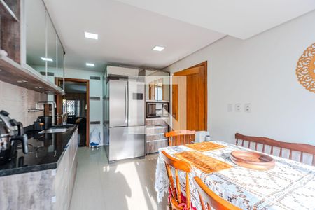 Cozinha de casa à venda com 4 quartos, 230m² em Partenon, Porto Alegre