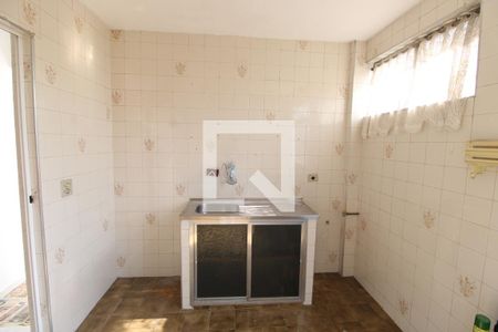 Cozinha de apartamento para alugar com 1 quarto, 50m² em Encantado, Rio de Janeiro