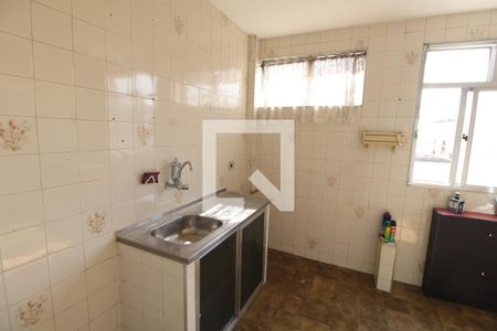 Cozinha de apartamento para alugar com 1 quarto, 50m² em Encantado, Rio de Janeiro