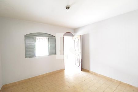 Sala de casa para alugar com 3 quartos, 360m² em Dona Zulmira, Uberlândia