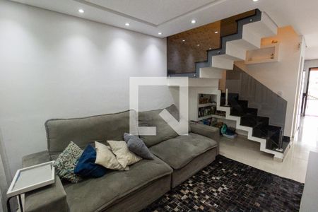 Sala de casa à venda com 2 quartos, 80m² em Vila Paranaguá, São Paulo