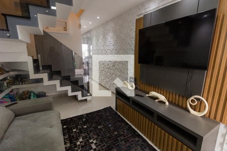 Sala de casa à venda com 2 quartos, 80m² em Vila Paranaguá, São Paulo