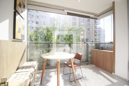 Varanda de apartamento para alugar com 1 quarto, 27m² em Moema, São Paulo