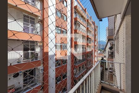 Vista da Sala de apartamento à venda com 2 quartos, 73m² em Vila Isabel, Rio de Janeiro