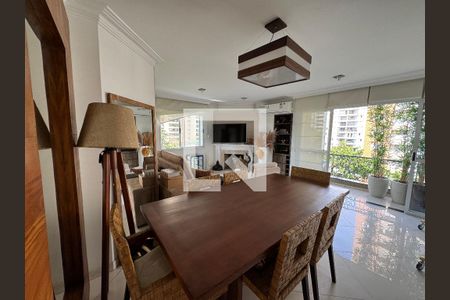 Apartamento à venda com 3 quartos, 198m² em Real Parque, São Paulo