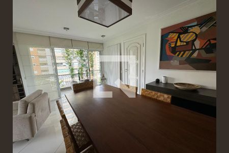 Apartamento à venda com 3 quartos, 198m² em Real Parque, São Paulo