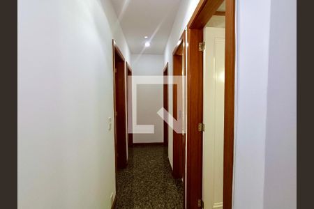 Corredor de apartamento à venda com 3 quartos, 91m² em Copacabana, Rio de Janeiro