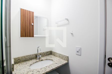 3 Banheiro de kitnet/studio para alugar com 1 quarto, 23m² em Santa Cecília, São Paulo