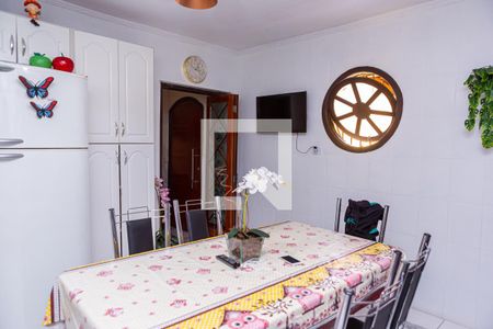 Casa à venda com 150m², 3 quartos e 3 vagas Casa à venda com 150m², 3 quartos e 3 vagasCozinha