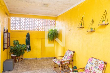 Casa à venda com 150m², 3 quartos e 3 vagas Casa à venda com 150m², 3 quartos e 3 vagasÁrea de Serviço