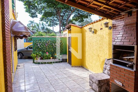 Casa à venda com 150m², 3 quartos e 3 vagas Casa à venda com 150m², 3 quartos e 3 vagasÁrea gourmet