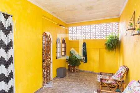 Casa à venda com 150m², 3 quartos e 3 vagas Casa à venda com 150m², 3 quartos e 3 vagasÁrea de Serviço