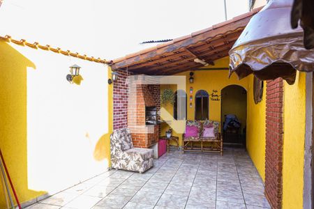 Casa à venda com 150m², 3 quartos e 3 vagas Casa à venda com 150m², 3 quartos e 3 vagasÁrea gourmet