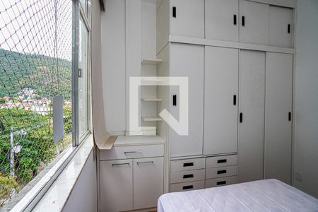 Quarto 1 de casa de condomínio à venda com 3 quartos, 436m² em Vila Progresso, Niterói