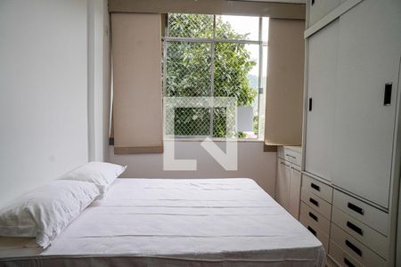 Quarto 1 de casa de condomínio à venda com 3 quartos, 436m² em Vila Progresso, Niterói