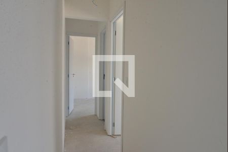 Corredor de apartamento para alugar com 2 quartos, 48m² em Campestre, Santo André