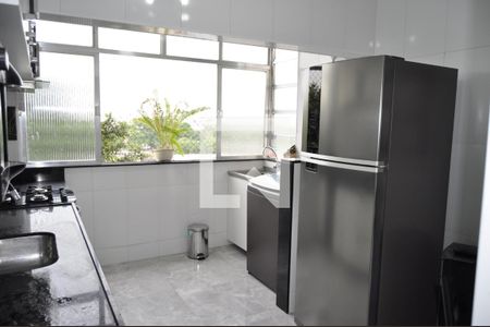 Cozinha de apartamento à venda com 3 quartos, 90m² em Pilares, Rio de Janeiro