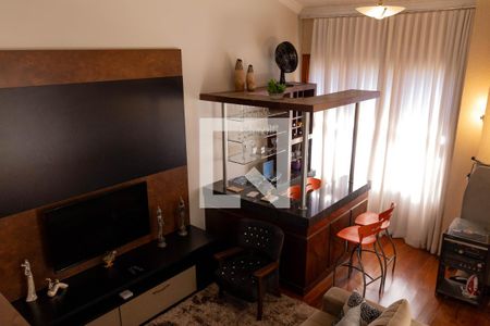 Sala de casa para alugar com 5 quartos, 291m² em Álvaro Camargos, Belo Horizonte