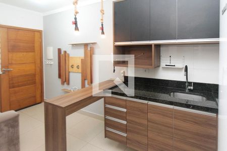 Cozinha de apartamento para alugar com 2 quartos, 40m² em Vila Divina Pastora, São Paulo