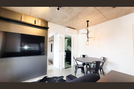 Sala de apartamento à venda com 1 quarto, 42m² em Cambuí , Campinas