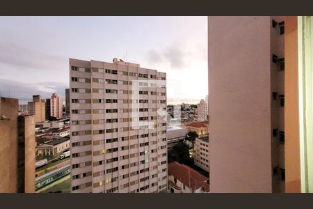 Vista do Sala/Quarto de kitnet/studio à venda com 1 quarto, 43m² em Botafogo, Campinas