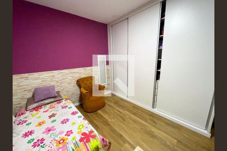 Quarto 1 de casa à venda com 3 quartos, 420m² em Milionários, Belo Horizonte