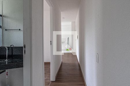 corredor para os comodos_1 de apartamento para alugar com 2 quartos, 41m² em Jardim São Savério, São Paulo