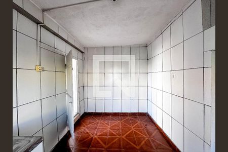 Cozinha de casa para alugar com 0 quarto, 20m² em Jardim Casablanca, São Paulo