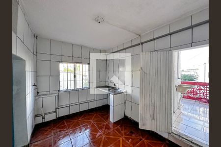 Cozinha de casa para alugar com 0 quarto, 20m² em Jardim Casablanca, São Paulo