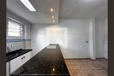 Sala de casa para alugar com 1 quarto, 24m² em Jardim Casablanca, São Paulo