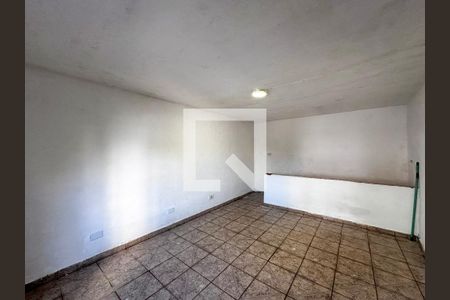 Quarto de casa para alugar com 1 quarto, 24m² em Jardim Casablanca, São Paulo