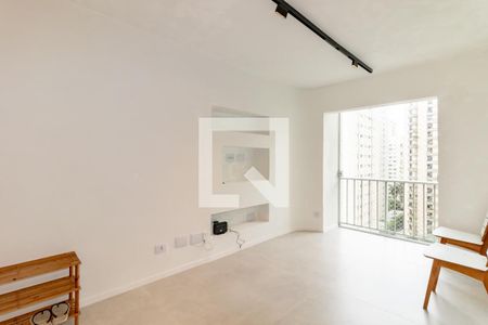 Sala de apartamento à venda com 2 quartos, 63m² em Vila Uberabinha, São Paulo