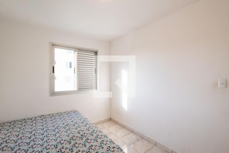 Quarto 1 de apartamento para alugar com 2 quartos, 65m² em Veloso, Osasco