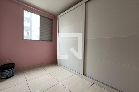 Quarto 1 de apartamento para alugar com 2 quartos, 51m² em Parque Santa Rosa, Suzano