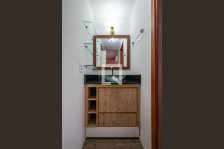 Banheiro de apartamento para alugar com 1 quarto, 47m² em Pinheiros, São Paulo