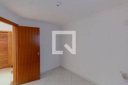 Quarto de casa de condomínio à venda com 2 quartos, 68m² em Vila Paranagua, São Paulo