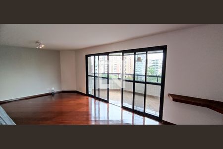 Sala de apartamento à venda com 4 quartos, 240m² em Jardim Londrina, São Paulo