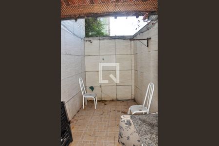 Quintal de casa para alugar com 3 quartos, 100m² em Vila Celeste, São Paulo