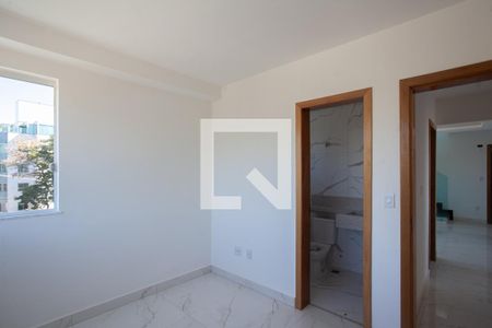 Suíte de apartamento à venda com 3 quartos, 124m² em Vila Cloris, Belo Horizonte