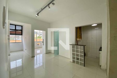 Sala de apartamento para alugar com 1 quarto, 41m² em Centro, Rio de Janeiro